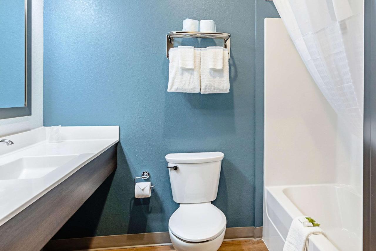 Woodspring Suites Naples Golden Gate Eksteriør billede